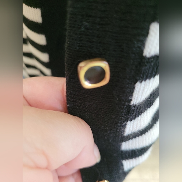 Lady Dutch High Society womans striped cardigan. Size large. - Picture 2 of 6